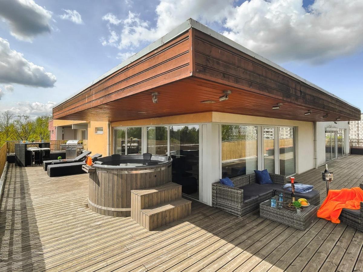 Skyhouse Lux Penthouse & Apartment Riga